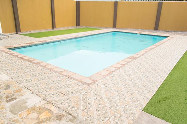 Ekamuti Town Lodge Oniihandi Exterior foto